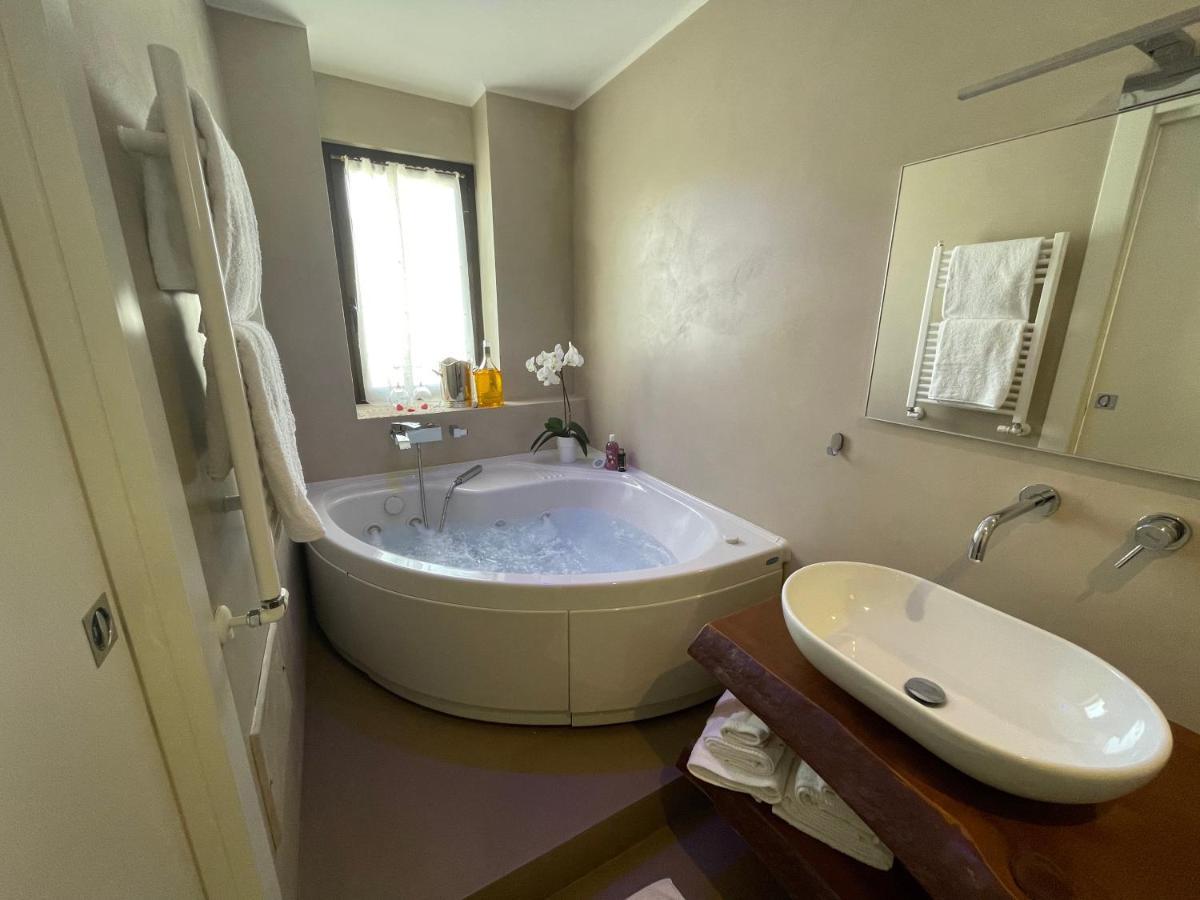 Dimora Bellini Apartment And Rooms 카스텔라나그로테 외부 사진